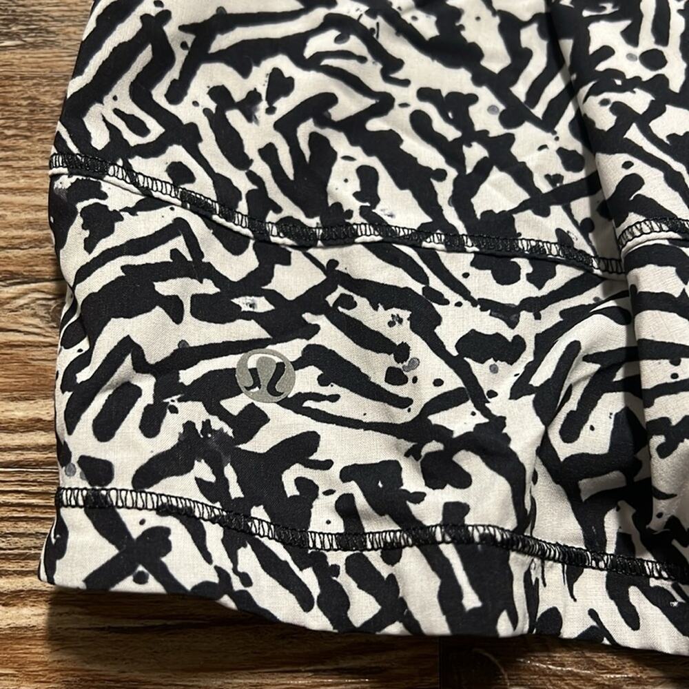 Lululemon pace rival skirt II brushed animal white black size 8*** rare*** - Picture 7 of 11